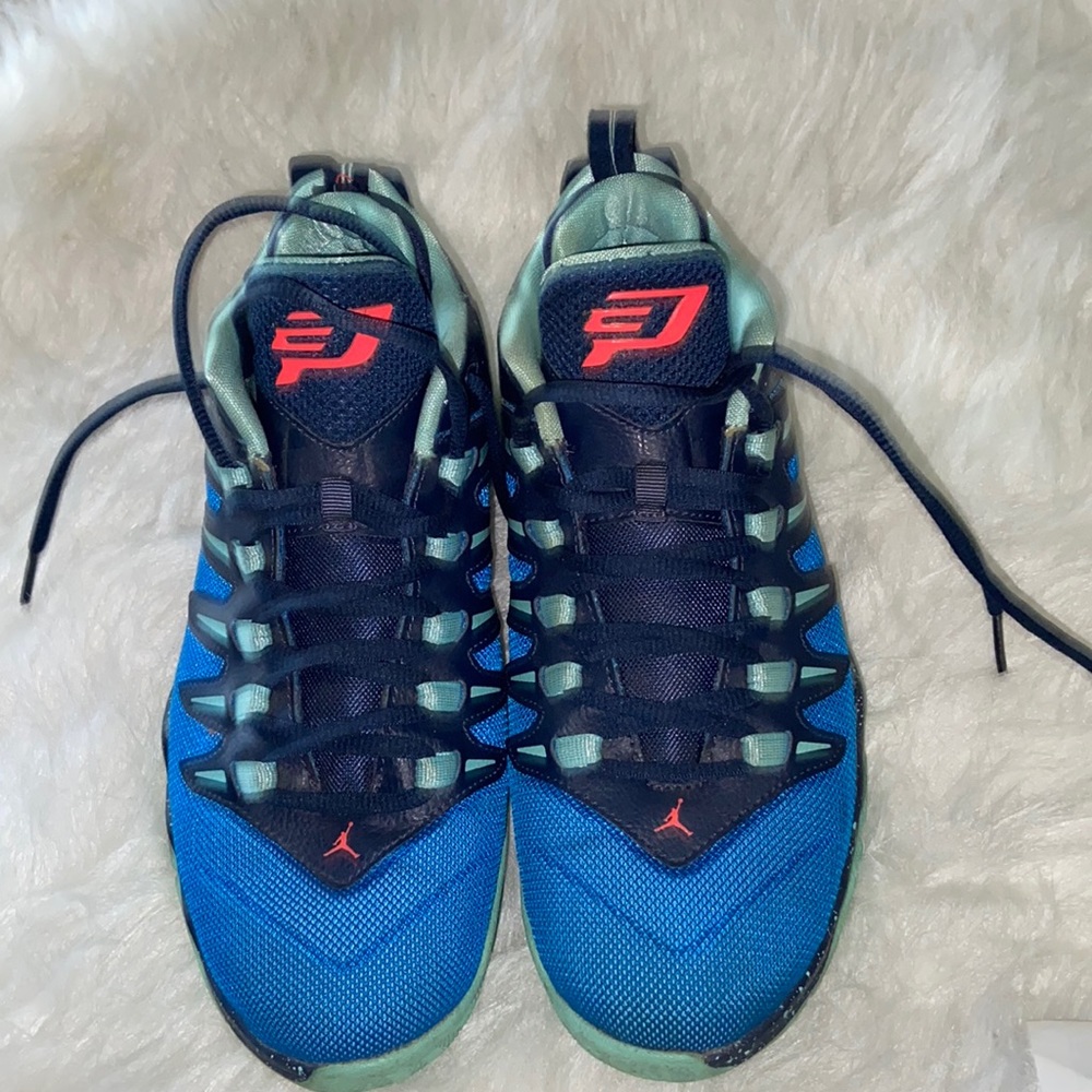 Nike Air Jordan CP3 Size 7Y